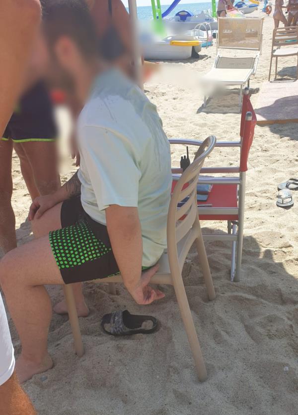 images Sellia Marina, giovane soccorso in spiaggia: ambulanza giunge da Sersale&nbsp;e il sindaco Mauro striglia l’Asp
