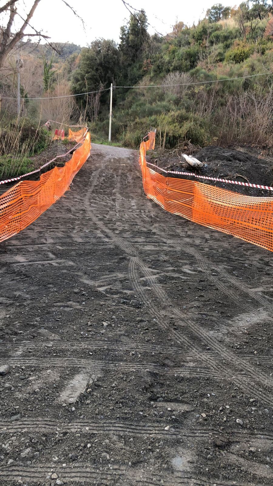 Danni del ciclone Harry a Catanzaro, riaperta la strada franata a Piterà images Danni del ciclone Harry a Catanzaro, riaperta la strada franata a Piterà