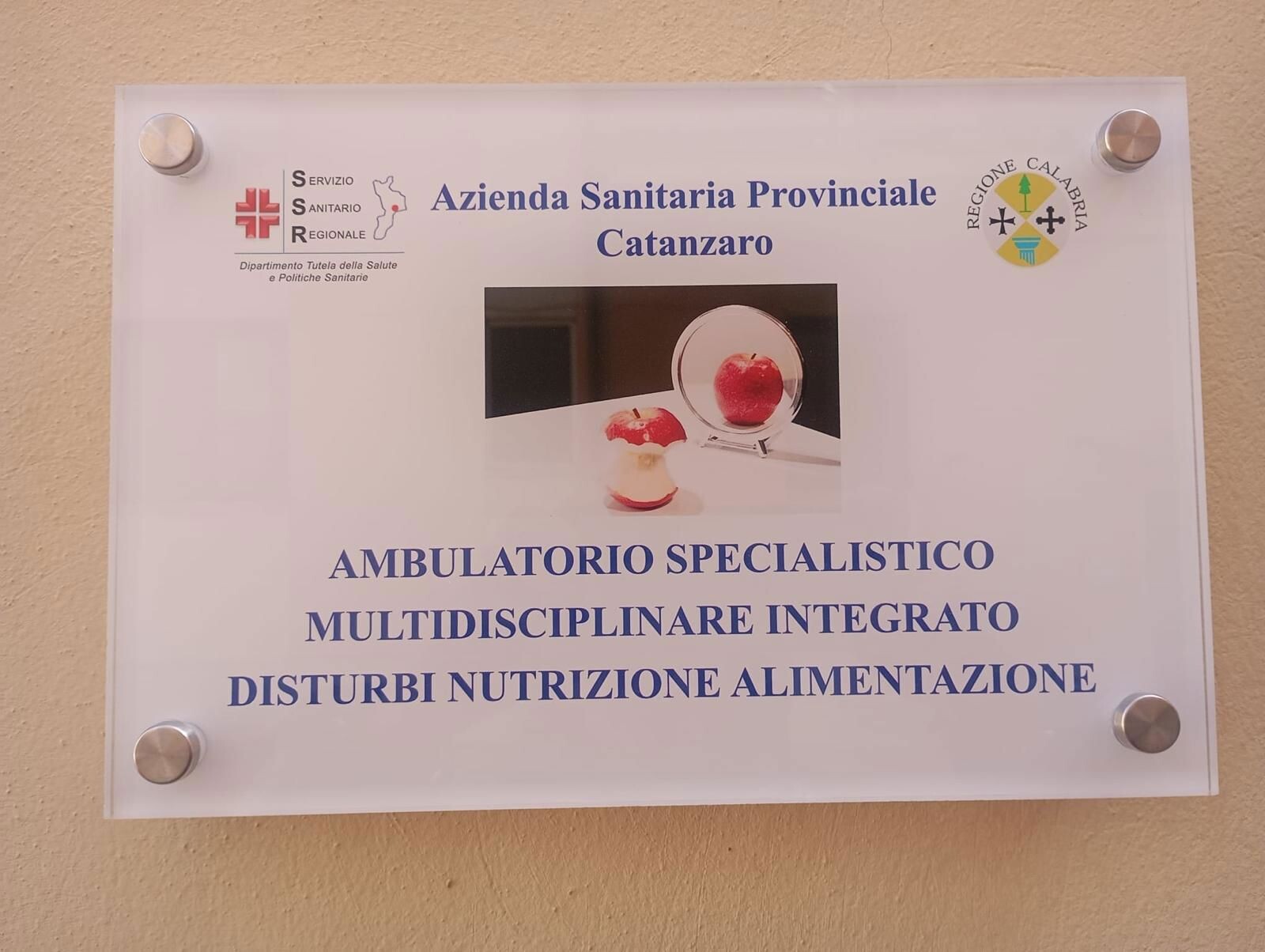 images Catanzaro, l'Ambulatorio DNA di Via Sirleto riprende le attività a pieno regime
