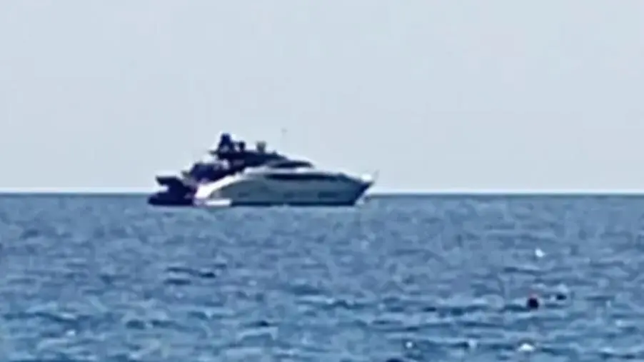 Yacht nelle acque catanzaresi, Silipo: "Se solo avessimo un porto degno di questo nome" images Yacht nelle acque catanzaresi, Silipo: "Se solo avessimo un porto degno di questo nome"