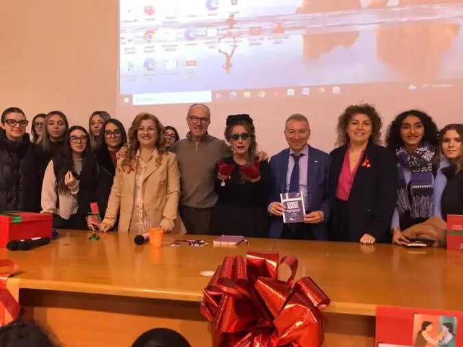 images Al Liceo Fermi di Catanzaro si educa all’amore per sconfiggere la violenza sulle donne