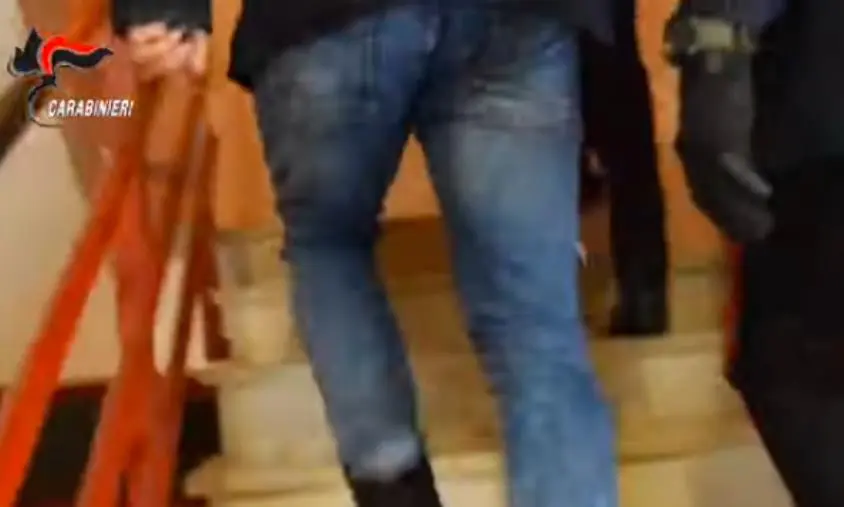 images 'Ndrangheta nel Catanzarese, il "rispetto" della famiglia Paparo per il boss che viveva in un bunker