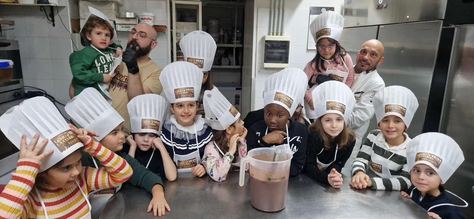 A Catanzaro la III Festa del Gelato al Cioccolato: da Amedeo i più piccoli apprendono divertendosi l'arte gelatiera