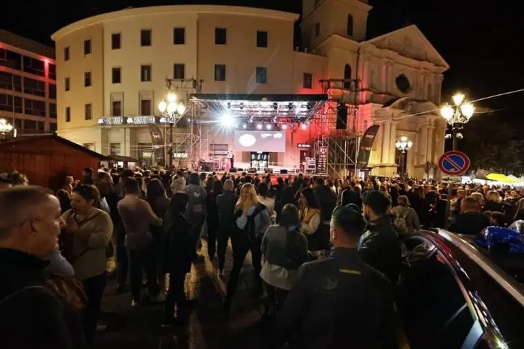 Petrusinu ogni minestra: "Bene la Notte Piccante ora si organizzi il Capodanno Rai" images Petrusinu ogni minestra: "Bene la Notte Piccante ora si organizzi il Capodanno Rai"