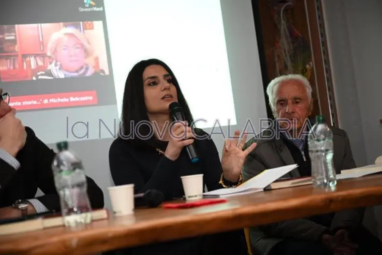 “Passato e presente.. quante storie”: successo a Cotronei per il libro di Michele Belcastro  images “Passato e presente.. quante storie”: successo a Cotronei per il libro di Michele Belcastro