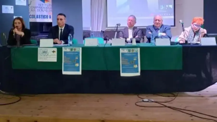 images Lamezia, un futuro senza barriere: parte a scuola il progetto contro la devianza minorile