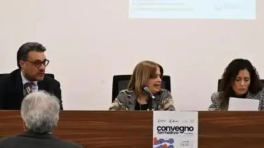 images Catanzaro, accoglienza nei servizi residenziali per minorenni: presentate le linee di indirizzo