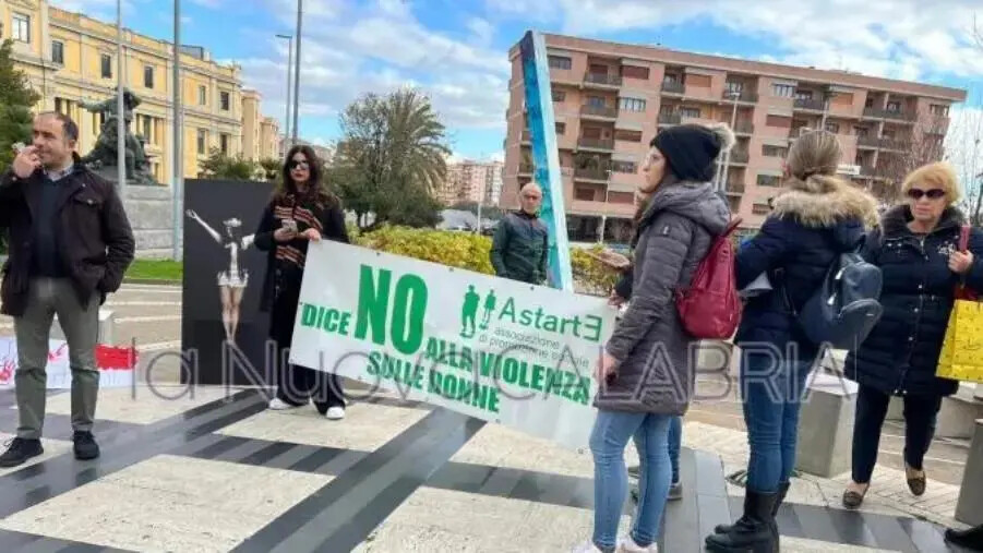 images Catanzaro, “Giustizia per Loredana Scalone”: il grido di una comunità contro la riduzione della pena

