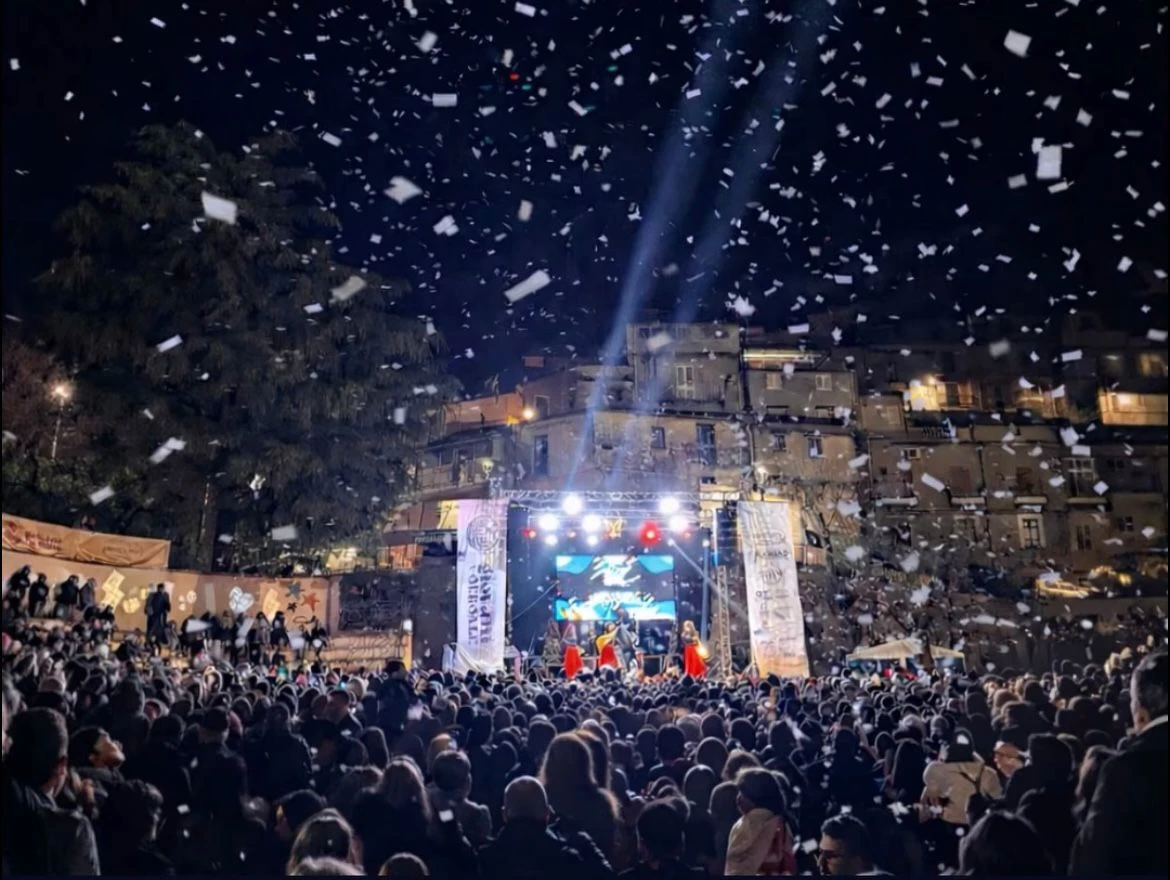 Sersale in festa: energia, musica e radici, successo per la quinta edizione di Giovani x Sersale
