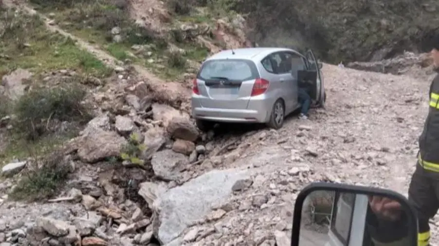 Montalto d'Aspromonte, padre e figlia dispersi nelle montagne: recuperati dai Vigili del fuoco images Montalto d'Aspromonte, padre e figlia dispersi nelle montagne: recuperati dai Vigili del fuoco