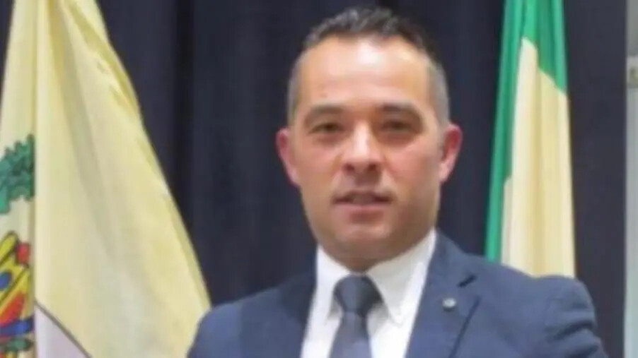 Verde pubblico, la proposta di Levato: “Assorbire addetti Verdidea in Catanzaro Servizi” images Verde pubblico, la proposta di Levato: “Assorbire addetti Verdidea in Catanzaro Servizi”