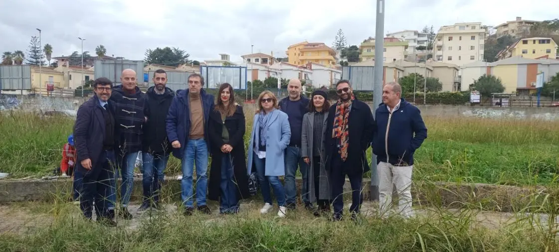 Catanzaro, primo asilo nido comunale nel quartiere Lido: posata questa mattina la prima pietra images Catanzaro, primo asilo nido comunale nel quartiere Lido: posata questa mattina la prima pietra