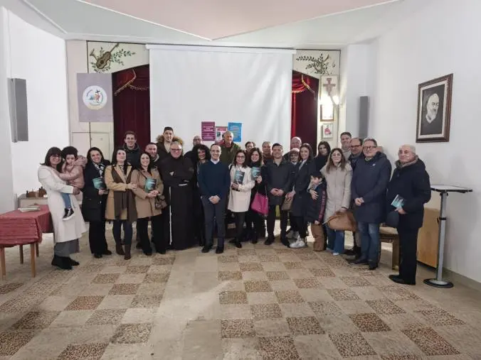 Cropani, la sala teatro dei Frati Cappuccini accoglie “Il Tempo del Perdono” di don Francesco Cristofaro images Cropani, la sala teatro dei Frati Cappuccini accoglie “Il Tempo del Perdono” di don Francesco Cristofaro