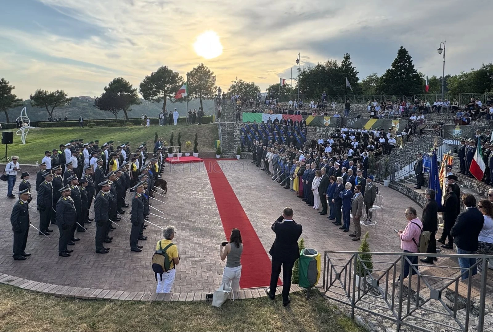 Catanzaro celebra le Guardia di Finanza, solenne cambio al vertice: si insedia il Generale D'Alfonso