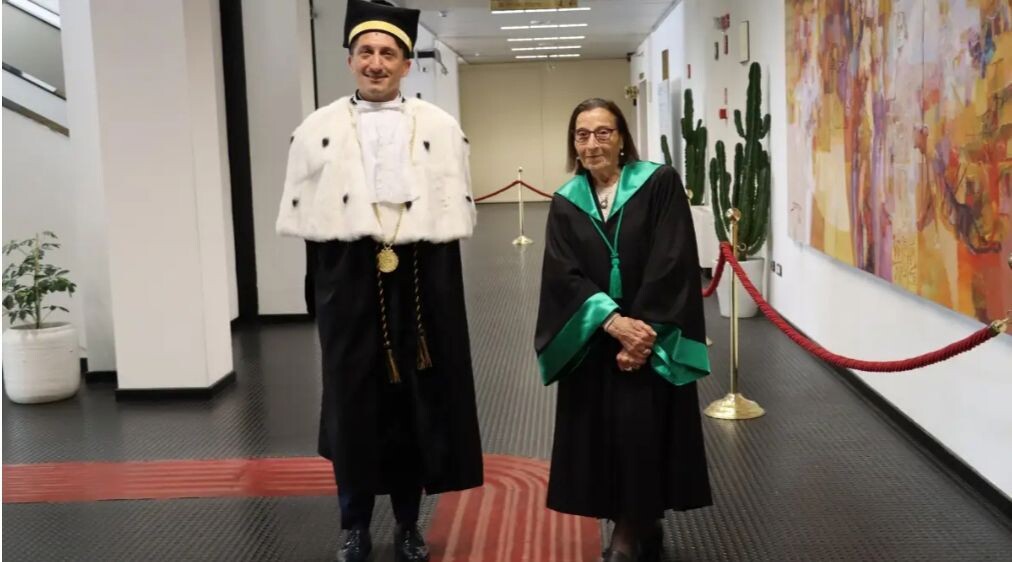 images Dottorato honoris causa in Fisica ad Angela Misiano: l’Unical celebra l’eccellenza nella divulgazione