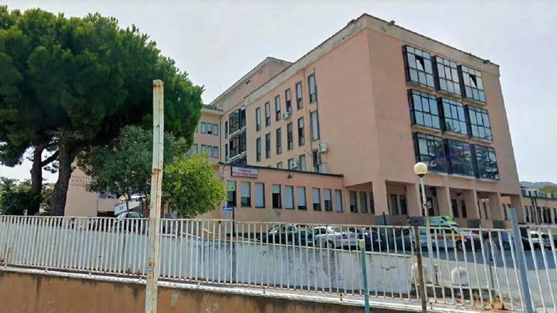 Sanità, Nursind Cosenza - Lampare BJC: "A Cariati ancora un rinvio dell'apertura del Pronto Soccorso"