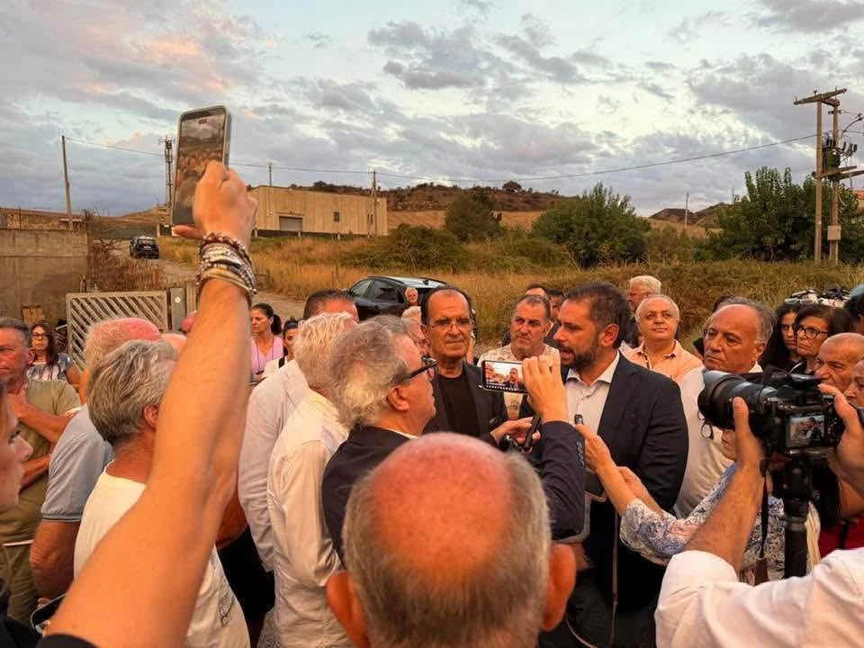Squillace, Bruno: "Dopo 6 anni ancora fumi e residui dell’incendio, la Regione intervenga per la bonifica"