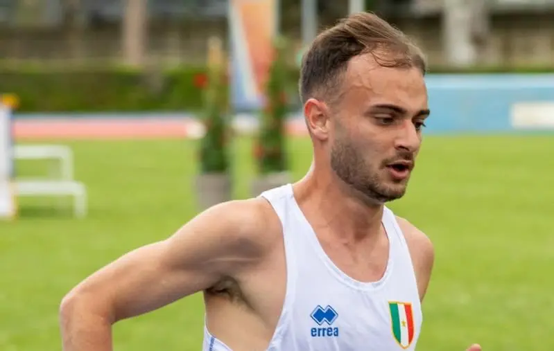 images Luca Ursano conquista l’argento ai Campionati Italiani dei 10.000 metri a Cosenza