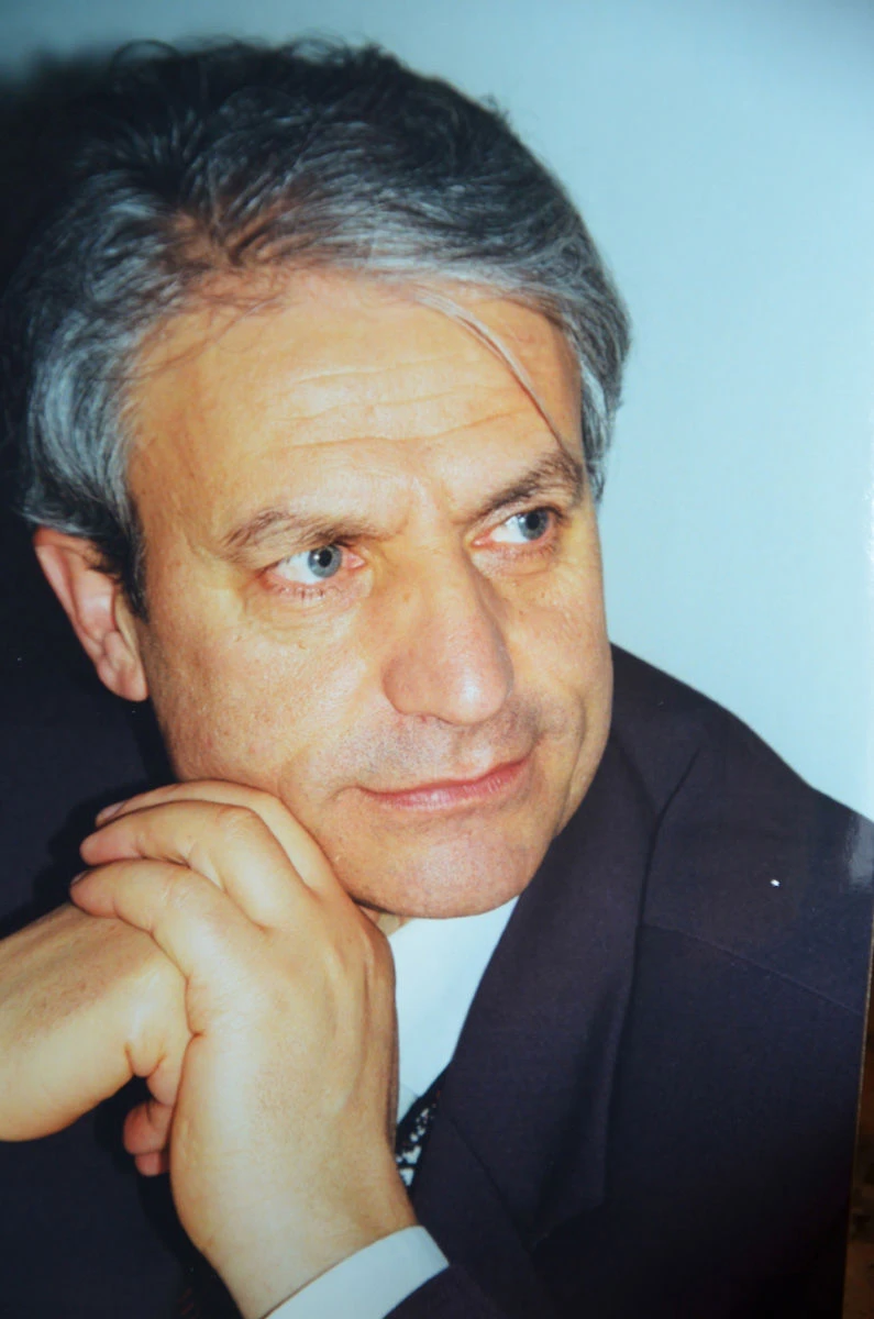 L’Università delle Generazioni dona il libro “Incontri in Via Umbria” di Domenico Barbaro: come ottenerlo