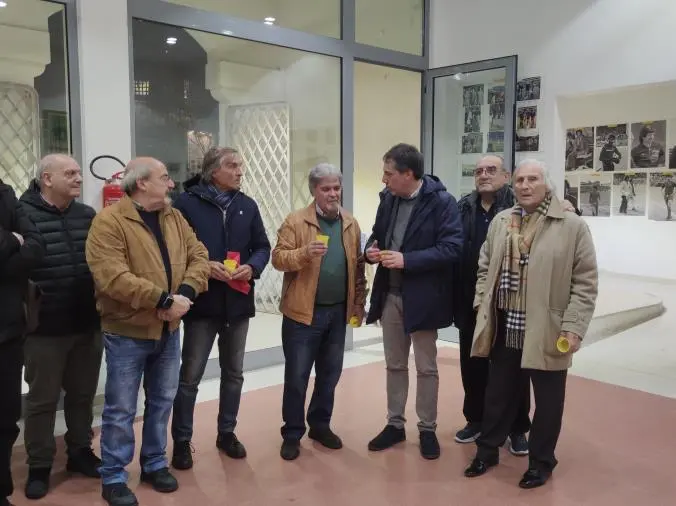 Catanzaro, inagurata la mostra che celebra le emozioni e la storia del calcio locale images Catanzaro, inagurata la mostra che celebra le emozioni e la storia del calcio locale
