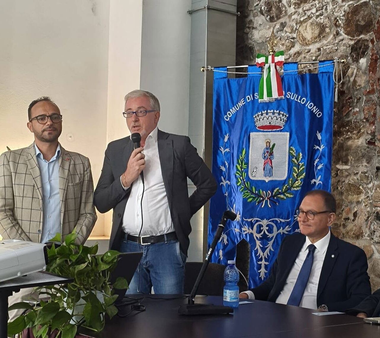 San Vito sullo Ionio, l’IA entra nel dibattito educativo images San Vito sullo Ionio, l’IA entra nel dibattito educativo
