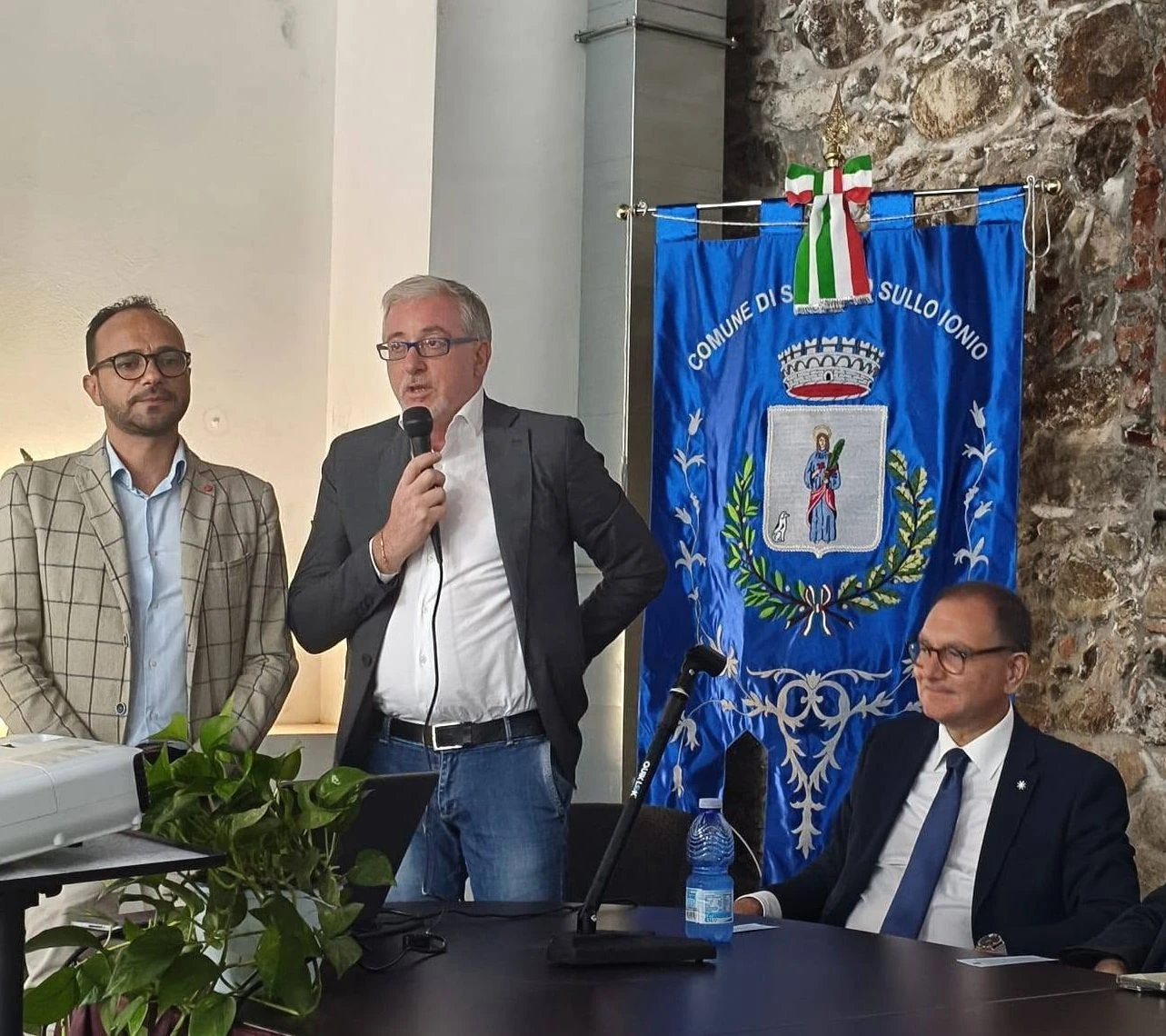 San Vito sullo Ionio, l’IA entra nel dibattito educativo