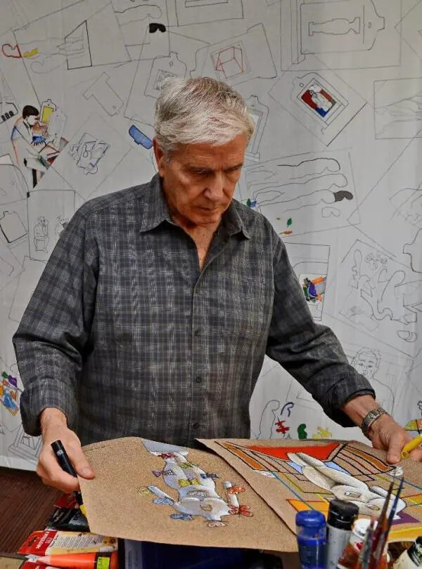 images “Scultura Dipinta. Trasposizioni su carta vetrata”, Saladino in mostra al Museo Archeologico di Lamezia