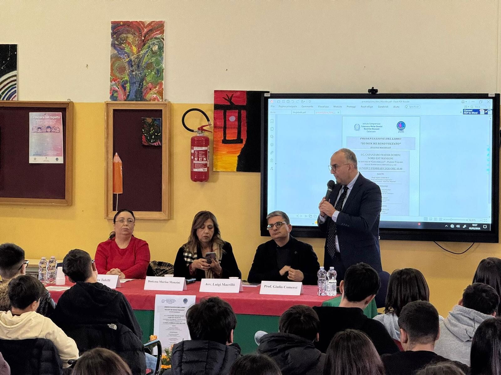 images "Io non mi sono voltato": a Catanzaro la presentazione del libro di Luigi Macrillò