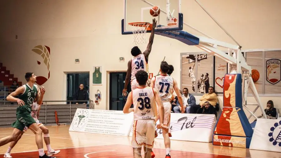 images In Under 19 Eccellenza una Basket Academy straordinaria vince la sfida diretta con Basket Corato 
