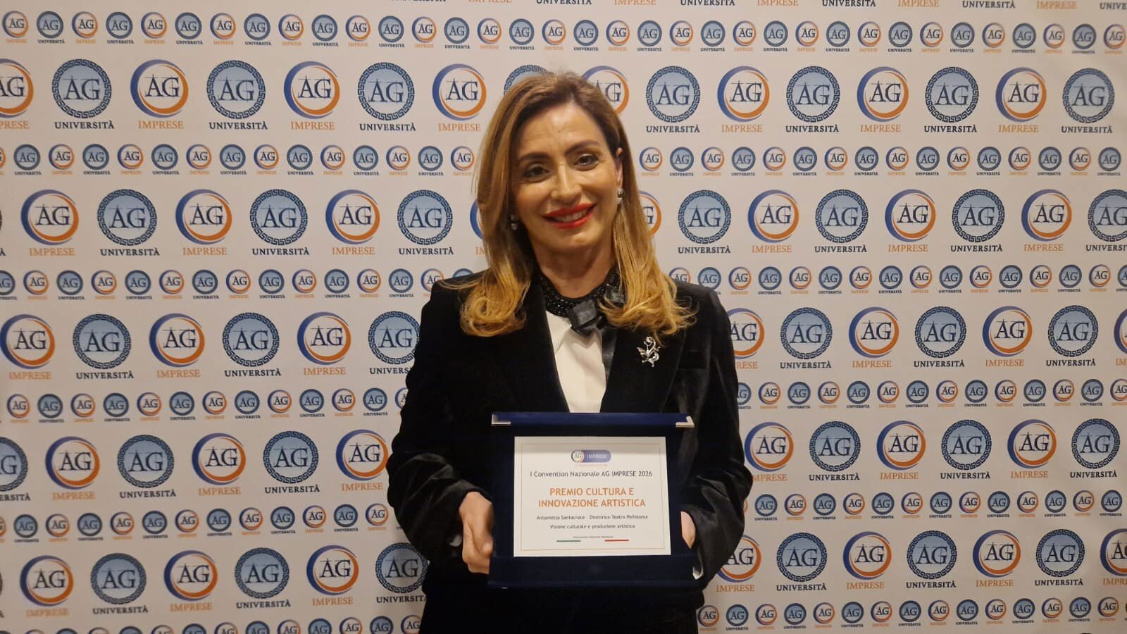 images Premiata Antonietta Santacroce: il 'Festival d’Autunno' porta la Calabria al centro della scena nazionale