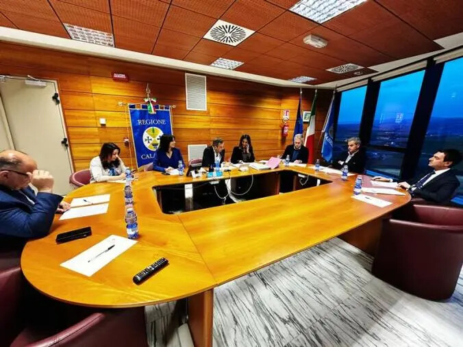 Superamento campo rom a Lamezia e centro anti-violenza a Montepaone: le decisioni della Giunta regionale images Superamento campo rom a Lamezia e centro anti-violenza a Montepaone: le decisioni della Giunta regionale