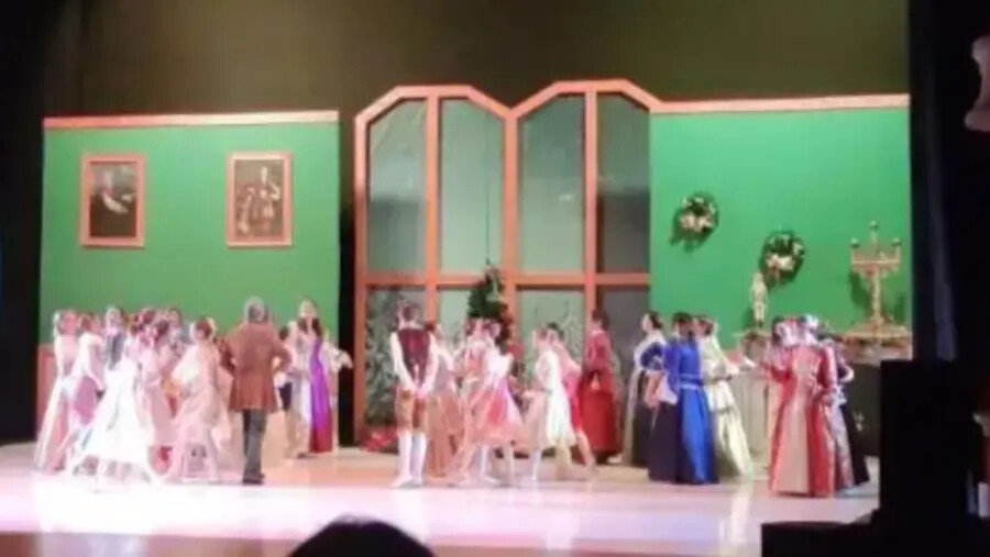 "Lo Schiaccianoci" incanta il Teatro Politeama di Catanzaro images "Lo Schiaccianoci" incanta il Teatro Politeama di Catanzaro