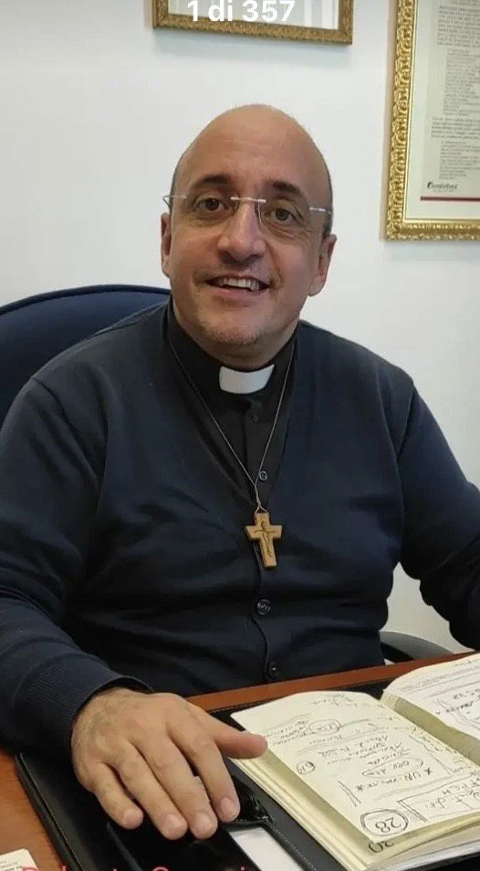 Via Crucis e Precetto Pasquale con il mondo universitario di Catanzaro: “Cammini di pace”, riflessione e preghiera per la comunità accademica