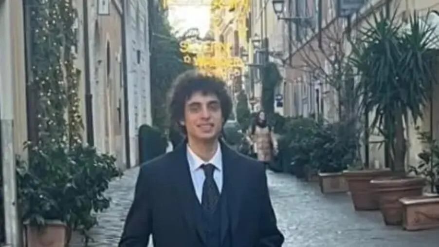 images Ruscelli: "Dov’è Dio? Nonostante le incertezze e le ingiustizie, Dio non è sparito"