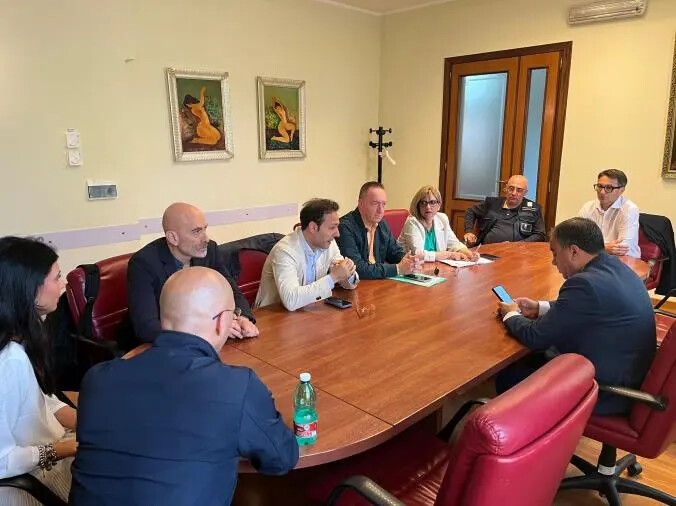 images Tirocinanti Crotone, incontro Cisl-Presidente Provincia