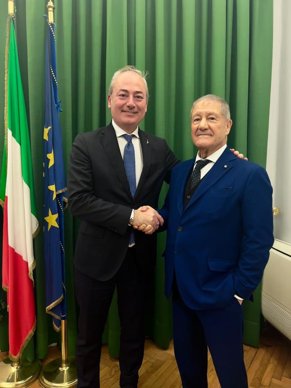 images Carcere di Paola, allarme del Sappe: "Troppi detenuti affetti da patologie psichiatriche" 