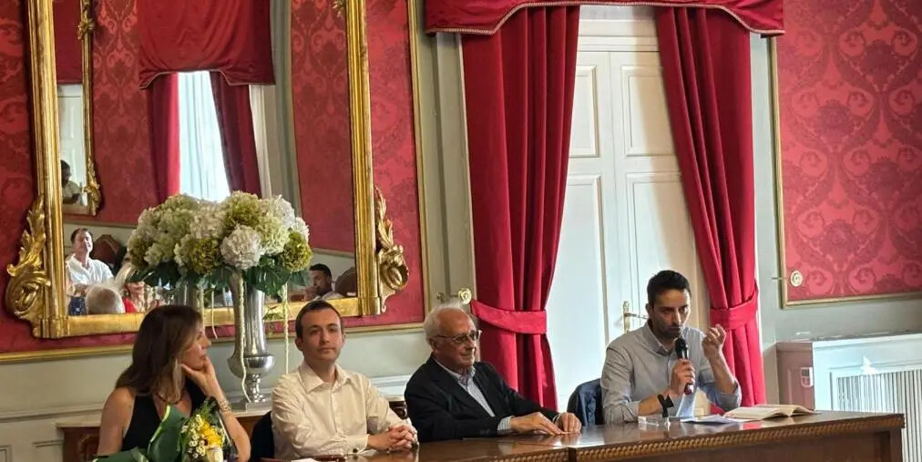 images Presentato a Cosenza il libro "Calabria insolita, storie inedite o dimenticate"