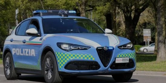 Incidente mortale sulla SS 107: denunciati i presunti responsabili della custodia dei cavalli coinvolti