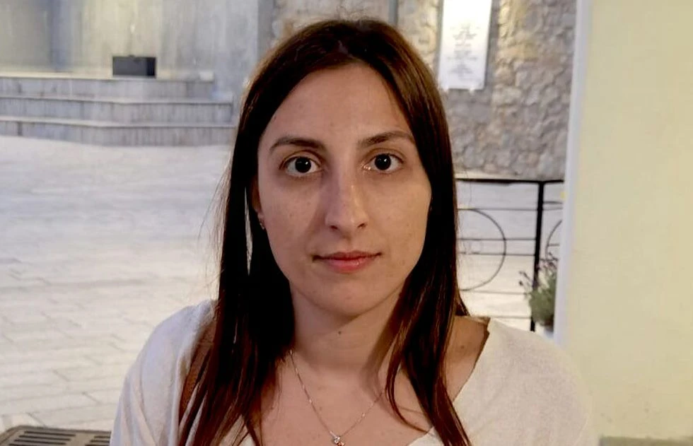 Attacchi sessisti e odio social contro il sindaco di San Giovanni in Fiore: "Pronta a querelare"