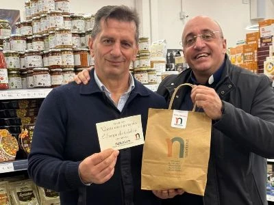 Montepaone, Natale etico e solidale: Don Roberto Corapi al Naturium tra territorio e consumo consapevole