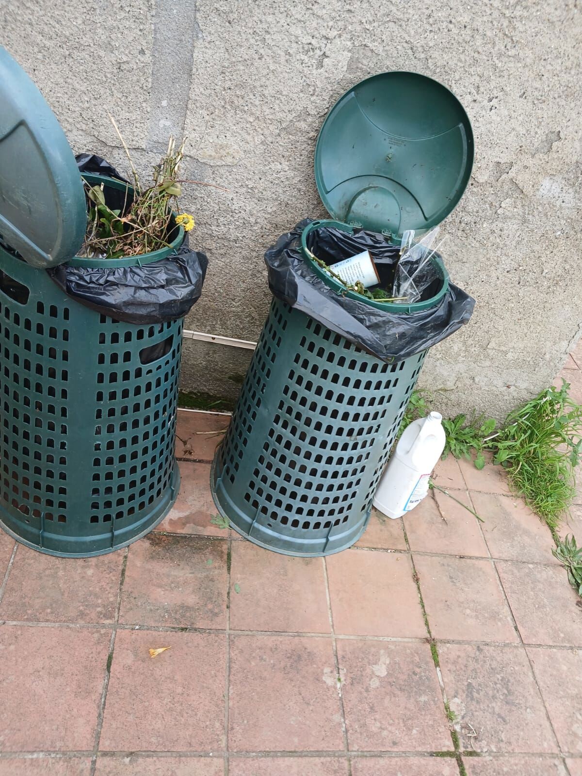 images La denuncia di Giacomo Scerbo: "Marcellinara, il cimitero e la dignità della memoria"
