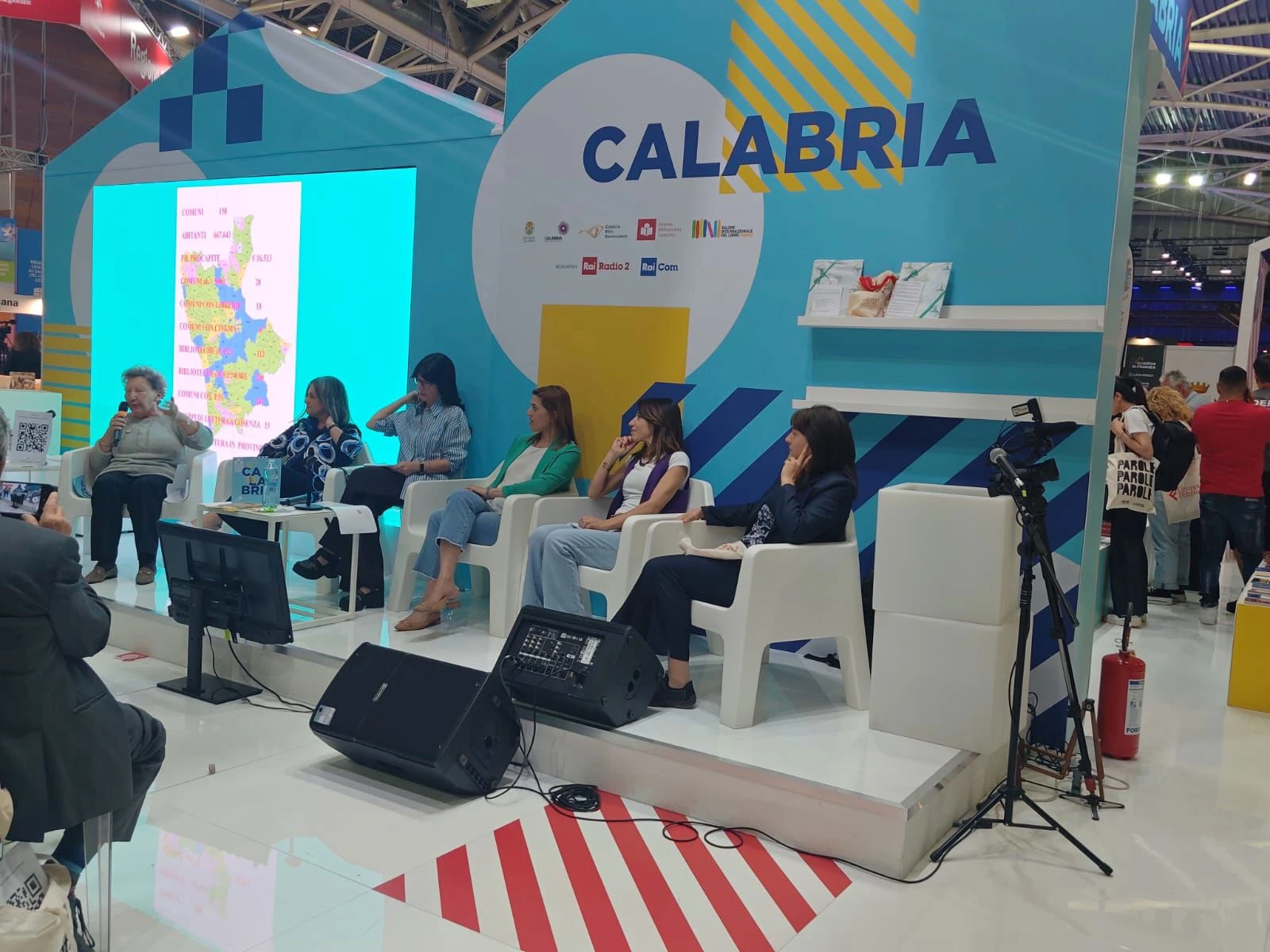 "La cura dell’anima" sbarca al Salone del Libro: la Farmacia Letteraria "Pillole di Carta" di Lamezia debutta a Torino