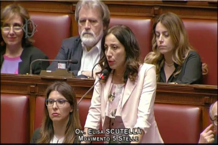 images Intimidazioni, Scutellà (M5S): «Presentata interrogazione per richiedere interventi urgenti»