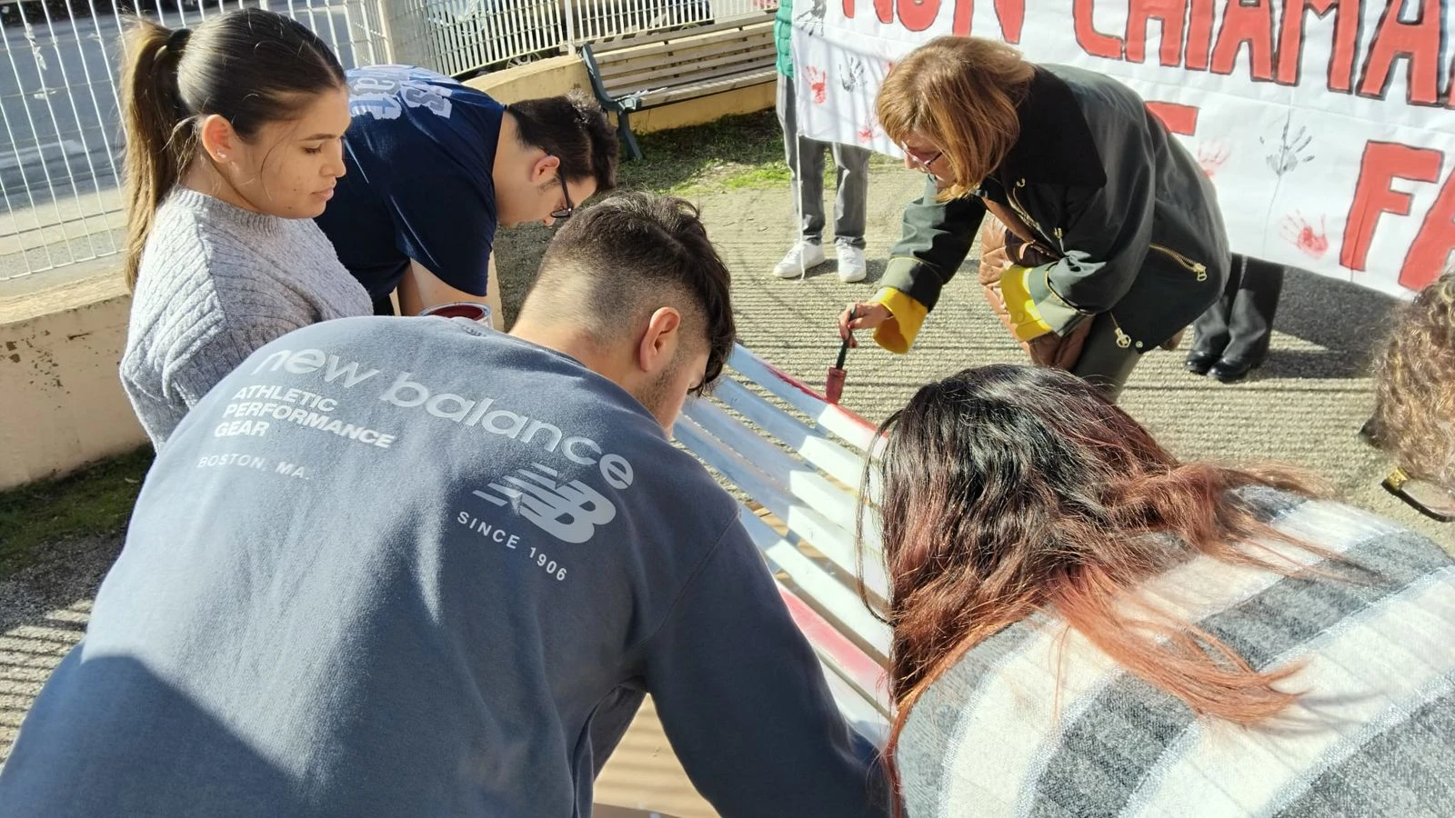 Decolattura, l’IIS “L. Costanzo” celebra la Giornata contro la violenza sulle donne 