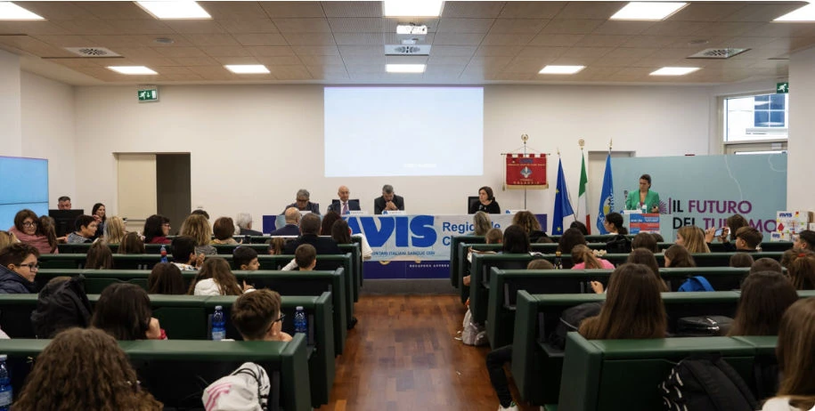 Concluso “Rigenera scuola-No alla cultura dello scarto”: oltre 2.000 studenti calabresi protagonisti del progetto di AVIS Calabria 