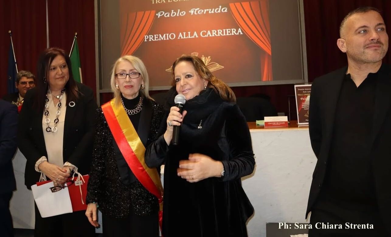 images Carrara, premio alla carriera alla scrittrice catanzarese Maria Primerano