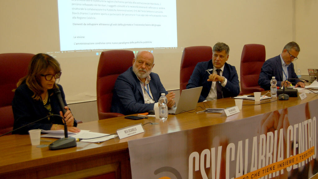 images Dal laboratorio al Manifesto, prosegue il percorso del CSV Calabria Centro per l’amministrazione condivisa