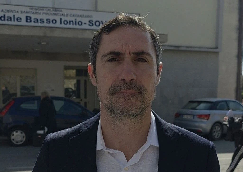 Ospedale di Soverato, cancellati 10 posti letto: Alecci presenta interrogazione 