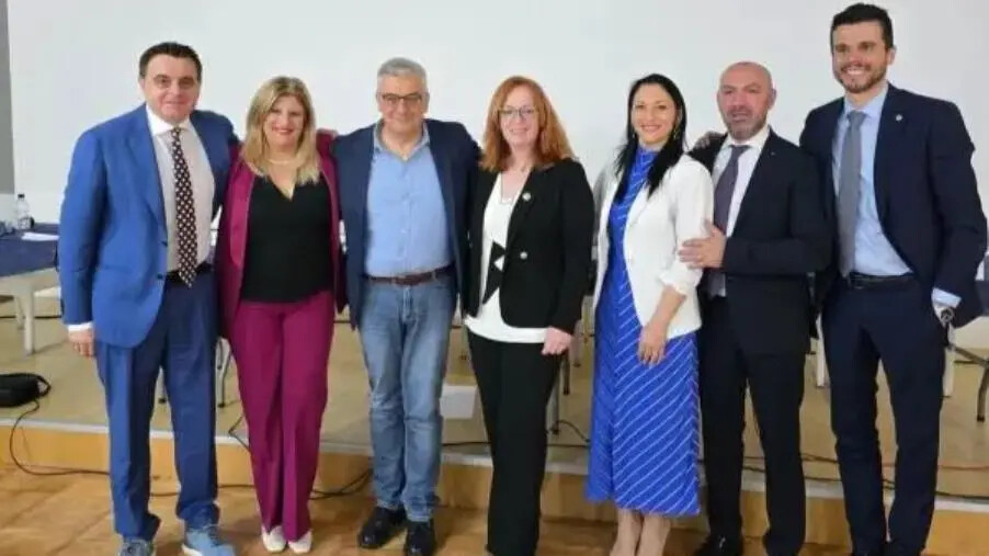 Cefalea, una sfida da vincere: il Lions Club Catanzaro Host al fianco della SISC a Simeri Crichi images Cefalea, una sfida da vincere: il Lions Club Catanzaro Host al fianco della SISC a Simeri Crichi