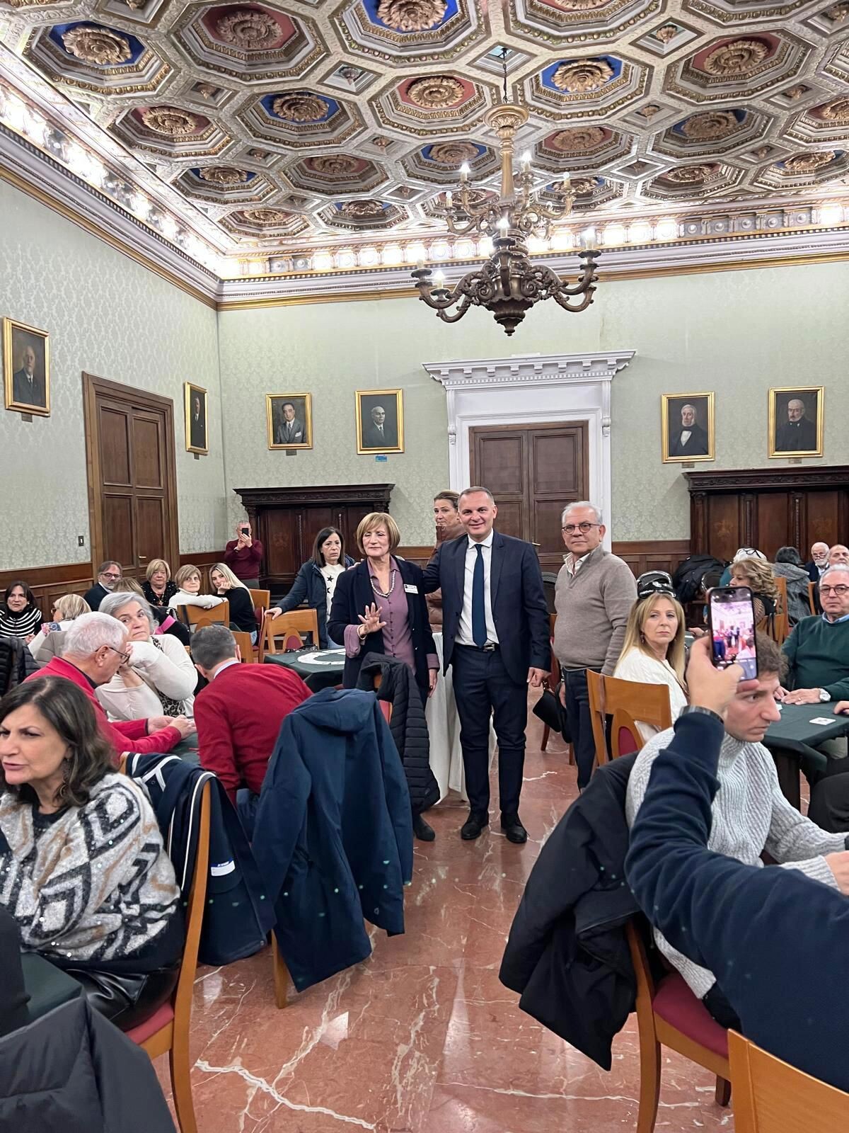 images A Catanzaro, il primo torneo cittadino di Burraco. Serò: “La città si candida a punto di riferimento in Calabria”